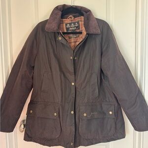 Barbour Classic Beadnell Waxed Jacket
